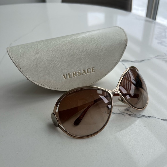 Authentic Versace Sunglasses Women - Picture 2 of 4
